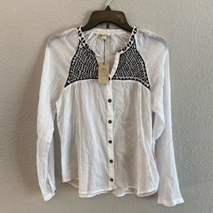 Raven+Lily Embroidered wBoho Shirt  Small new